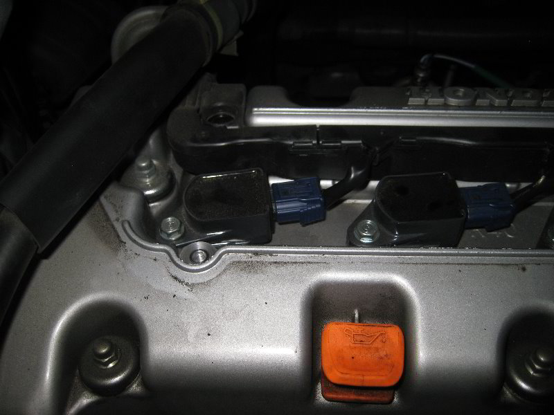 Honda-CR-V-K24Z-I4-Engine-Spark-Plugs-Replacement-Guide-033