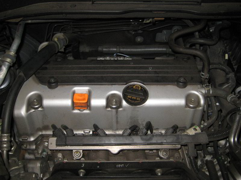Honda-CR-V-K24Z-I4-Engine-Spark-Plugs-Replacement-Guide-039