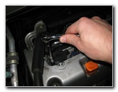 Honda-CR-V-K24Z-I4-Engine-Spark-Plugs-Replacement-Guide-031