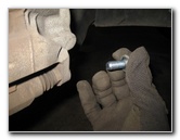 Honda-CR-V-Front-Brake-Pads-Replacement-Guide-011