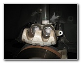 Honda-CR-V-Front-Brake-Pads-Replacement-Guide-014