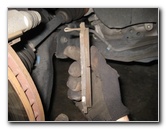 Honda-CR-V-Front-Brake-Pads-Replacement-Guide-016