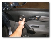 Honda-CR-V-Interior-Door-Panel-Removal-Guide-023