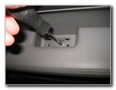 Honda-CR-V-Interior-Door-Panel-Removal-Guide-072