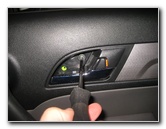 Honda-CR-V-Interior-Door-Panel-Removal-Guide-073