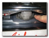 Honda-CR-V-License-Plate-Light-Bulb-Replacement-Guide-016