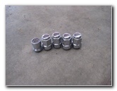 Honda-CR-V-Rear-Disc-Brake-Pads-Replacement-Guide-005