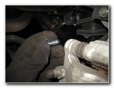 Honda-CR-V-Rear-Disc-Brake-Pads-Replacement-Guide-011