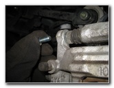 Honda-CR-V-Rear-Disc-Brake-Pads-Replacement-Guide-029