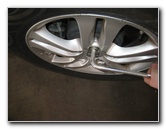 Honda-CR-V-Rear-Disc-Brake-Pads-Replacement-Guide-038