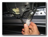 Honda-CR-V-Third-Brake-Light-Bulb-Replacement-Guide-009