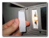 Honda-CR-V-Vanity-Mirror-Light-Bulb-Replacement-Guide-005