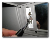 Honda-CR-V-Vanity-Mirror-Light-Bulb-Replacement-Guide-006