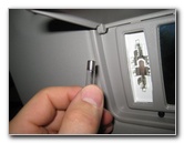 Honda-CR-V-Vanity-Mirror-Light-Bulb-Replacement-Guide-007