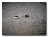 Honda-CR-V-Vanity-Mirror-Light-Bulb-Replacement-Guide-008