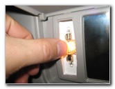 Honda-CR-V-Vanity-Mirror-Light-Bulb-Replacement-Guide-010