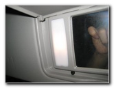 Honda-CR-V-Vanity-Mirror-Light-Bulb-Replacement-Guide-014
