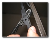 Honda-CR-V-Windshield-Wiper-Blades-Replacement-Guide-005