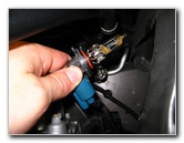 Honda-Civic-Headlight-Bulbs-Replacement-Guide-004