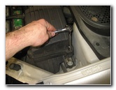 Honda-Odyssey-Engine-Air-Filter-Replacement-Guide-003