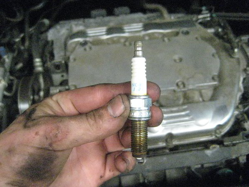 Honda-Odyssey-Spark-Plugs-Replacement-Guide-021