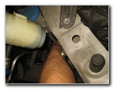 Honda-Odyssey-Headlight-Bulbs-Replacement-Guide-026