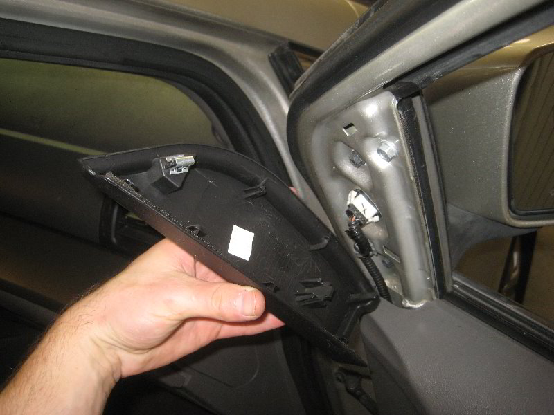 Honda-Odyssey-Interior-Door-Panel-Removal-Guide-064