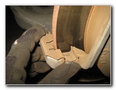 Honda-Odyssey-Rear-Disc-Brake-Pads-Replacement-Guide-018