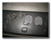 Honda-Odyssey-Tail-Light-Bulbs-Replacement-Guide-009