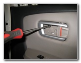 2009-2015-Honda-Pilot-Plastic-Interior-Door-Panel-Removal-Speaker-Upgrade-Guide-008