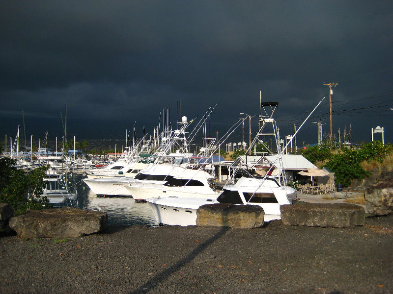 Honokohau-Marina-Small-Boat-Harbor-Kailua-Kona-Big-Island-Hawaii-002