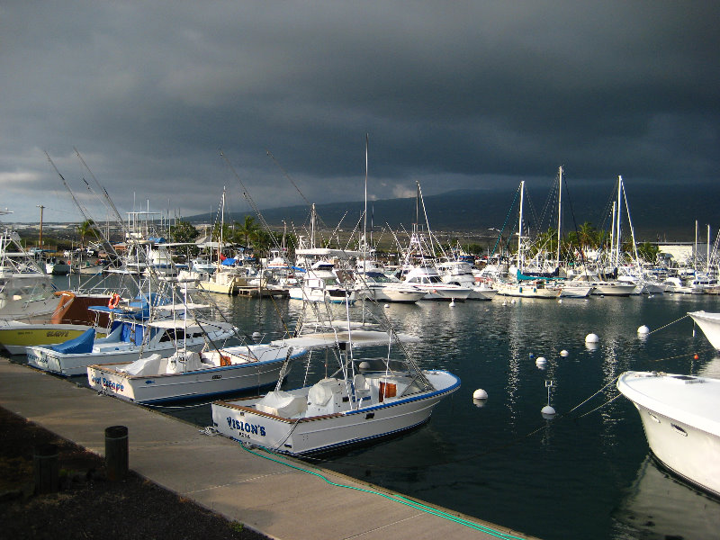 Honokohau-Marina-Small-Boat-Harbor-Kailua-Kona-Big-Island-Hawaii-006