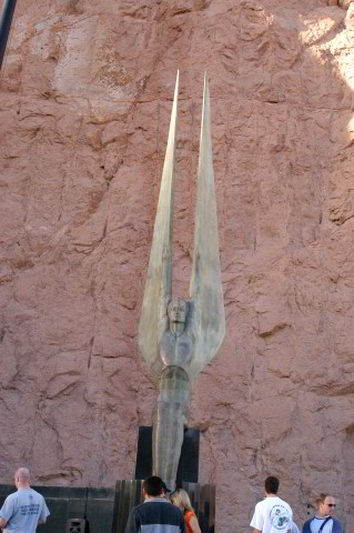 Hoover-Dam-Black-Canyon-Colorado-River-013