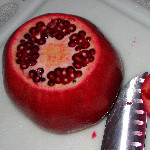 Pomegranate Cutting & De-Seeding Guide