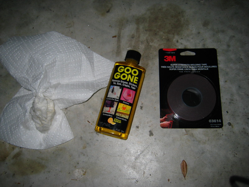 Reattach-Automotive-Door-Molding-Trim-005