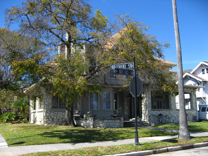 Hyde-Park-Soho-Ballast-Point-Tampa-FL-004