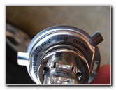 Hyundai-Accent-Headlight-Bulb-Replacement-Guide-017