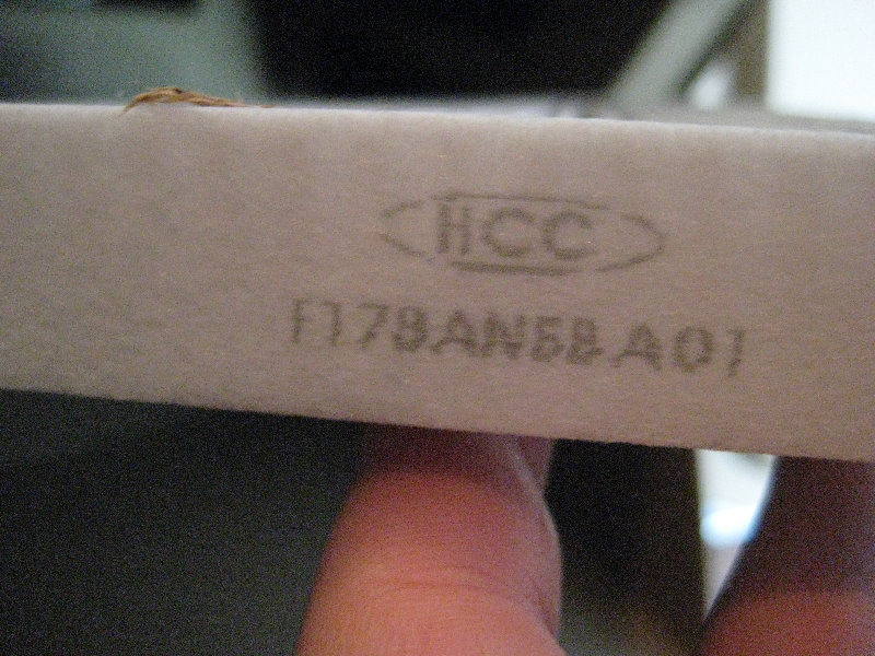 Hyundai-Elantra-HVAC-Cabin-Air-Filter-Replacement-Guide-020