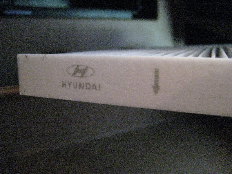 Hyundai-Elantra-HVAC-Cabin-Air-Filter-Replacement-Guide-021