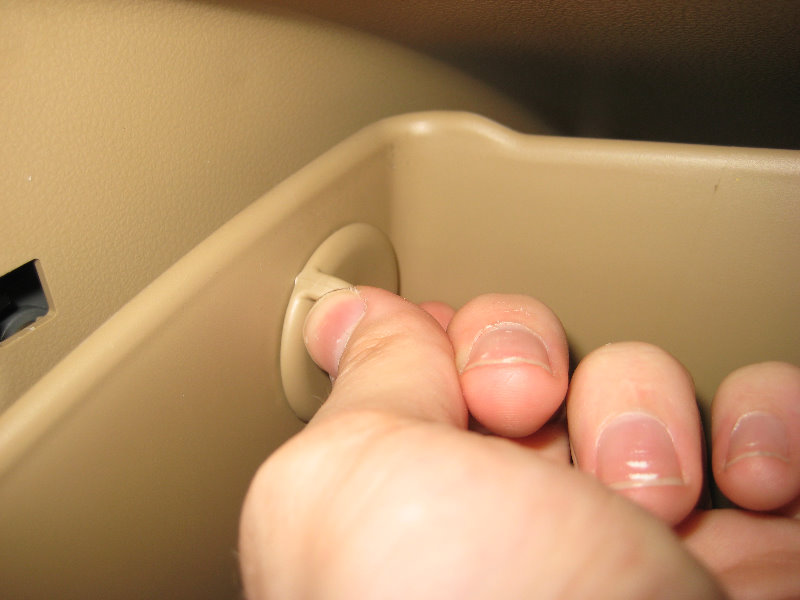 Hyundai-Elantra-HVAC-Cabin-Air-Filter-Replacement-Guide-031