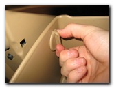 Hyundai-Elantra-HVAC-Cabin-Air-Filter-Replacement-Guide-008