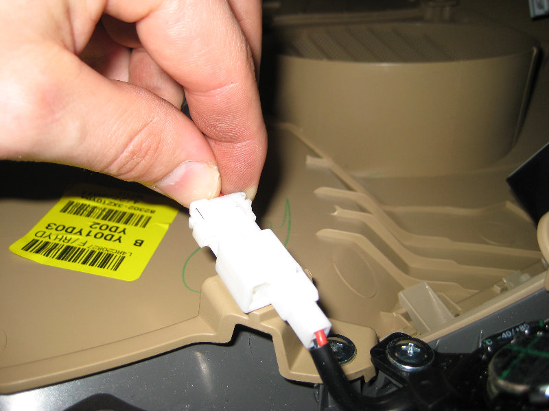 Hyundai-Elantra-Door-Panel-Removal-Speaker-Replacement-Guide-027