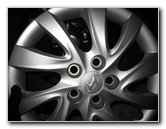 Hyundai-Elantra-Front-Brake-Pads-Replacement-Guide-006