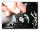 Hyundai-Elantra-Headlight-Bulbs-Replacement-Guide-018