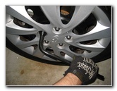 Hyundai-Elantra-Rear-Brake-Pads-Replacement-Guide-034