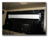 Hyundai-Santa-Fe-Cabin-Air-Filter-Element-Replacement-Guide-019