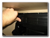 Hyundai-Santa-Fe-Cabin-Air-Filter-Element-Replacement-Guide-021