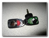 Hyundai-Santa-Fe-Key-Fob-Battery-Replacement-Guide-005