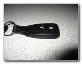 Hyundai-Santa-Fe-Key-Fob-Battery-Replacement-Guide-011