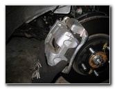 Hyundai-Sonata-Front-Brake-Pads-Replacement-Guide-010